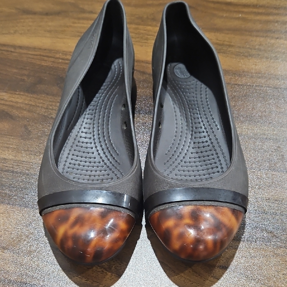 CROCS Black and Brown Women's Flats
